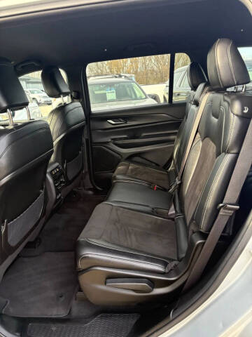 2023 Jeep Grand Cherokee L