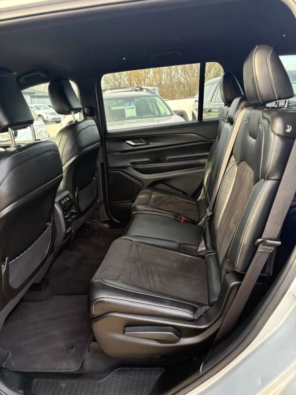 2023 Jeep Grand Cherokee L