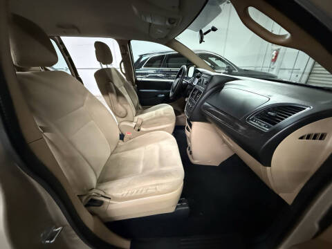 2015 Dodge Grand Caravan American Value Package
