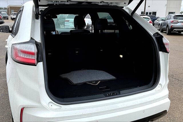 2022 Ford Edge ST-Line