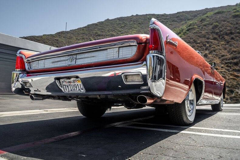 1962 Lincoln Continental