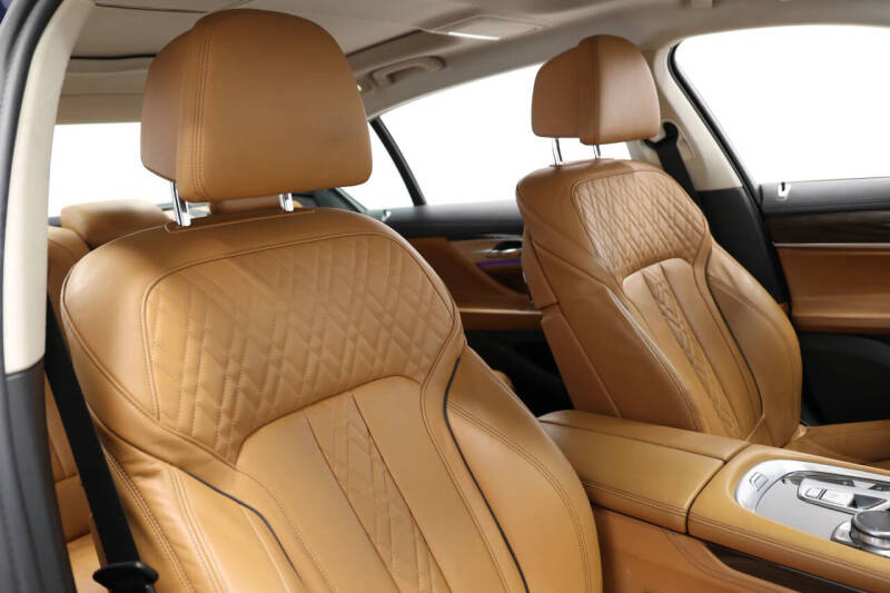 2016 BMW 7 Series 750i xDrive