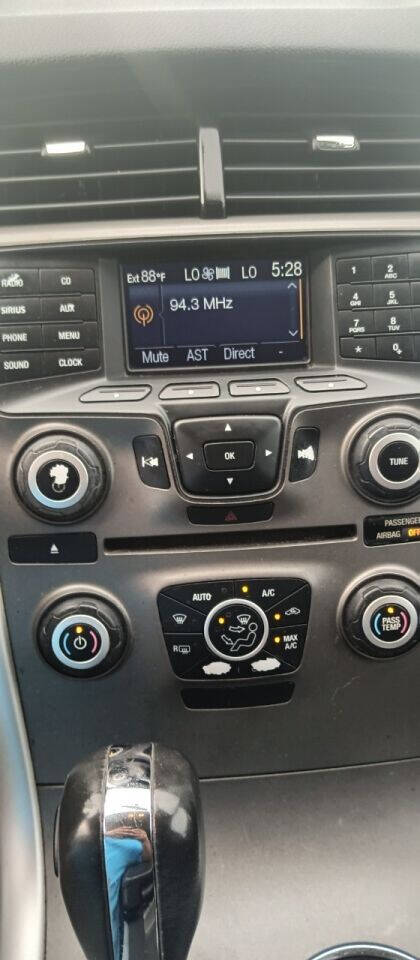 2011 Ford Edge SUV / Crossover - $5,950