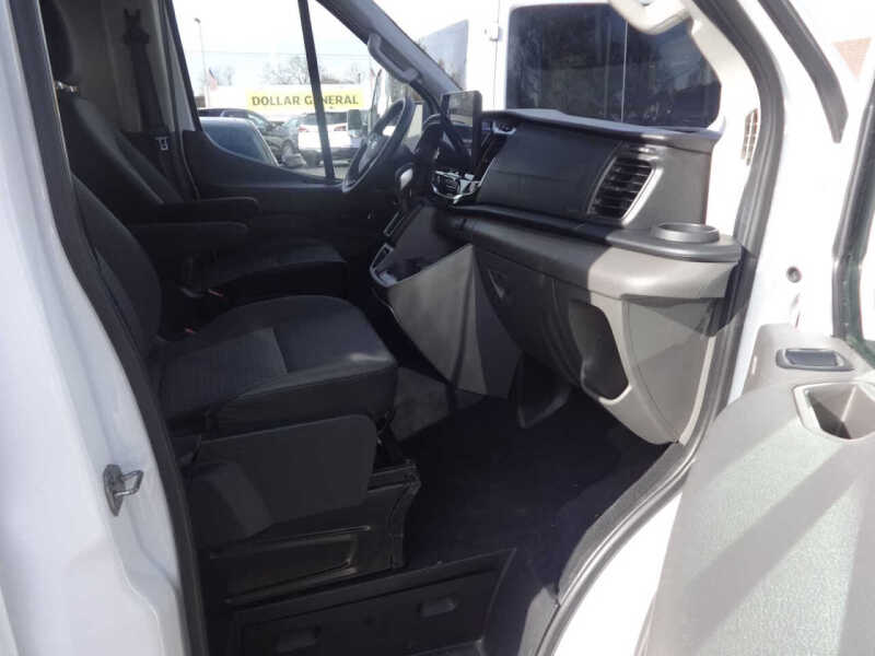 2023 Ford Transit 350 XLT