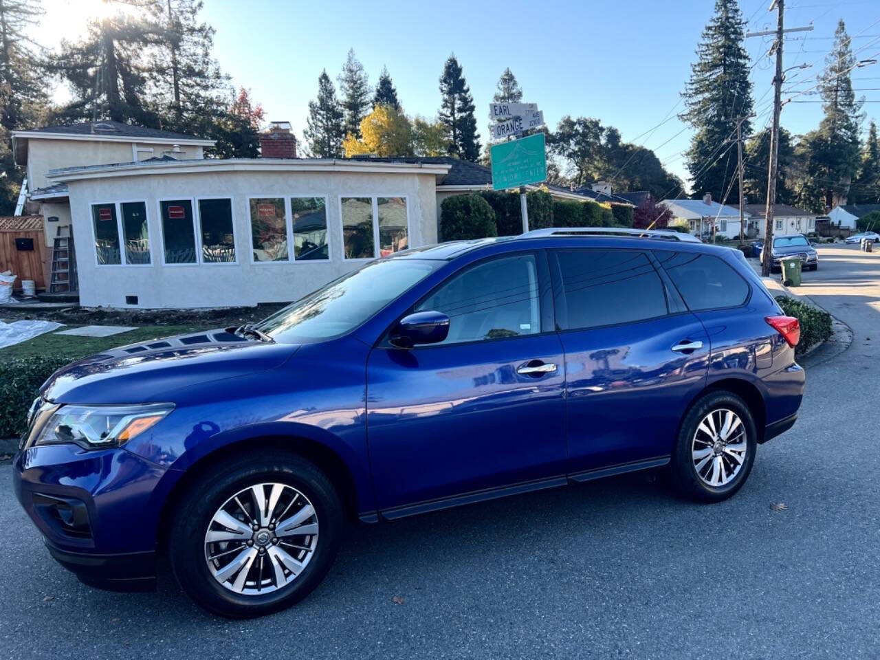 2020 Nissan Pathfinder for sale at Sorrento Auto Sales Inc in Hayward, CA