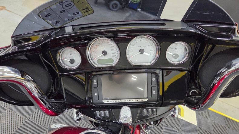 2017 Harley-Davidson FLH