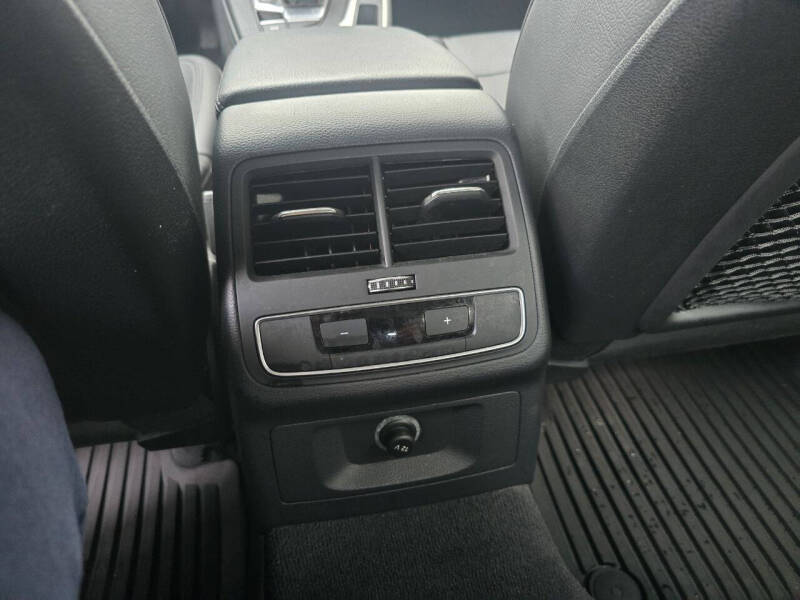 2018 Audi A4 2.0T ultra Premium Plus