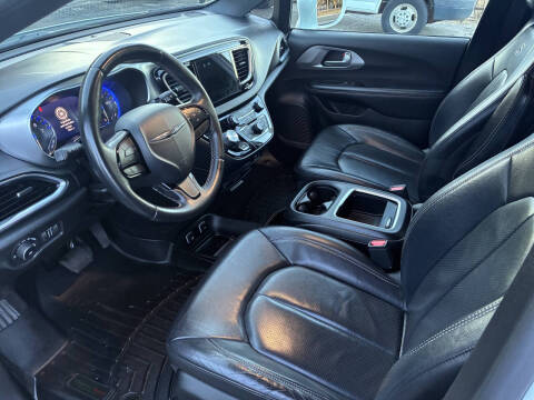 2018 Chrysler Pacifica Touring L Plus