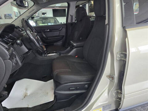 2016 GMC Acadia SLE-2