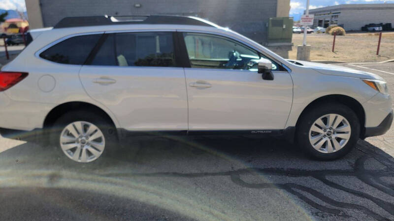 2017 Subaru Outback 2.5i Premium