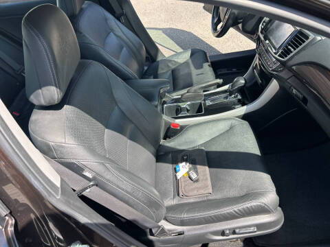 2016 Honda Accord EX-L w/Navi w/Honda Sensing