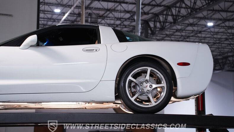 2004 Chevrolet Corvette