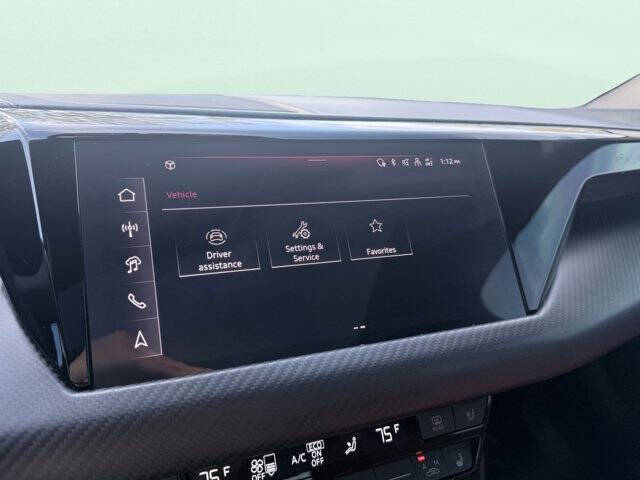 2024 Audi e-tron GT quattro Premium Plus