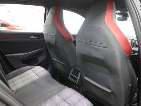 2024 Volkswagen Golf GTI S