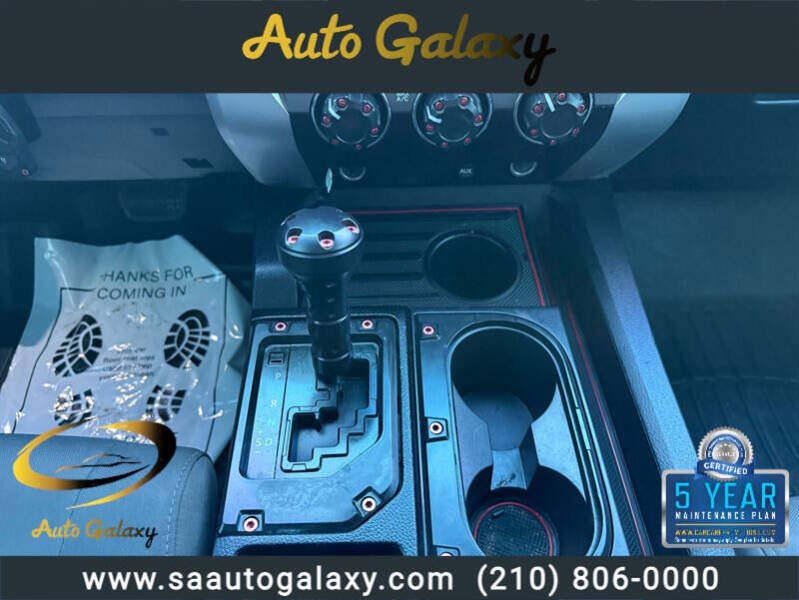 2015 Toyota Tundra SR5