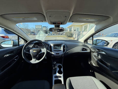 2017 Chevrolet Cruze LS Auto