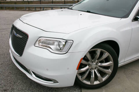 2019 Chrysler 300 Limited