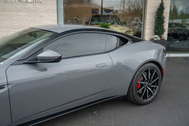 2018 Aston Martin DB11 46