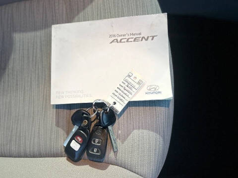 2016 Hyundai Accent SE