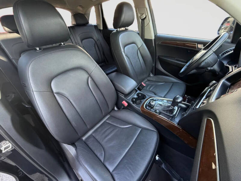 2012 Audi Q5 2.0T quattro Premium Plus