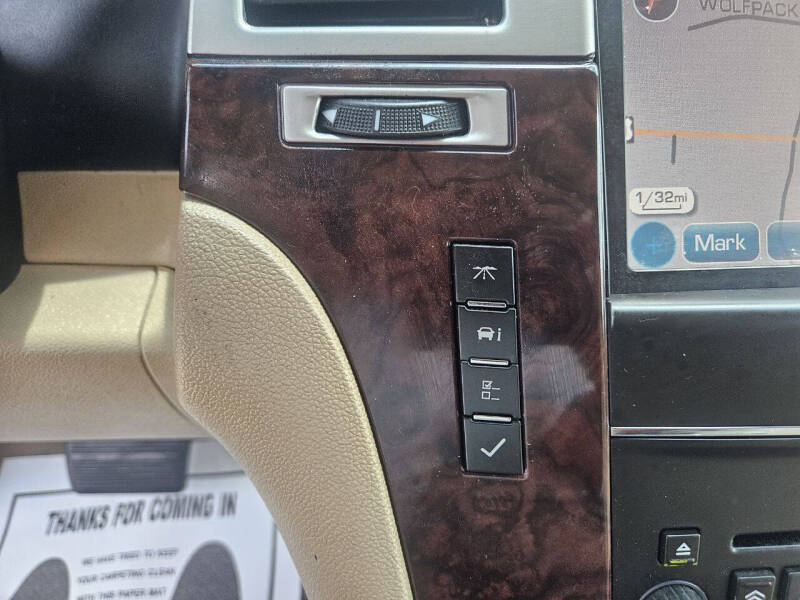 2012 Cadillac Escalade Luxury