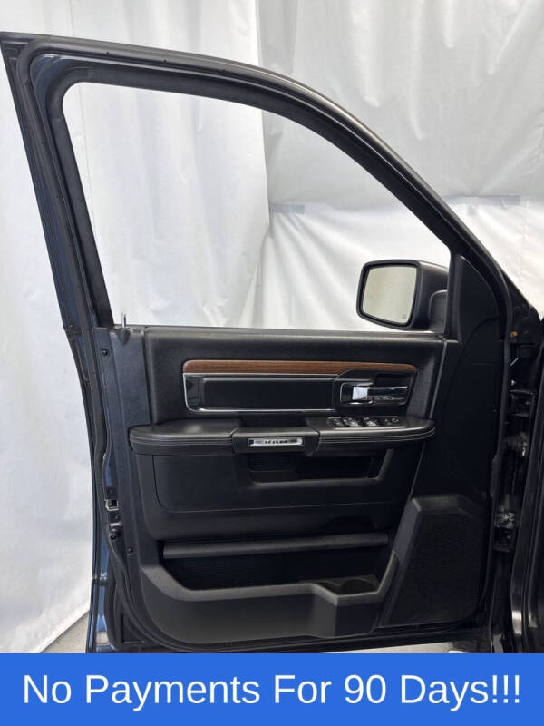 2016 RAM 1500 Laramie