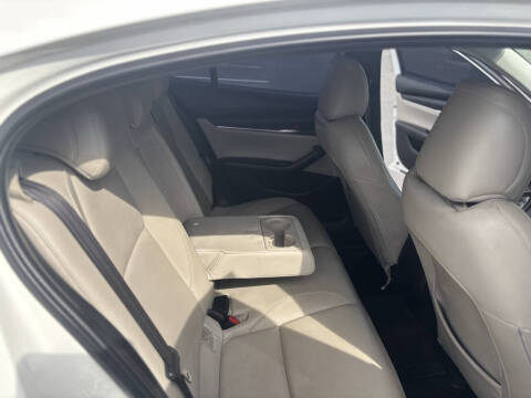 2019 Mazda Mazda3 Sedan Select