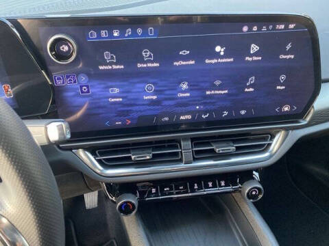 2026 Chevrolet Equinox EV LT 1