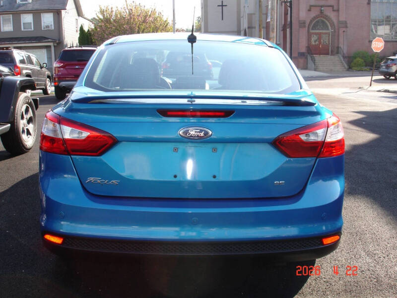2014 Ford Focus SE