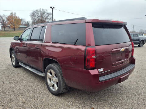 2016 Chevrolet Suburban LT