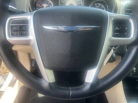 2014 Chrysler 200 Touring