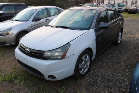 2011 Ford Focus for sale at Daily Classics LLC in Gaffney SC