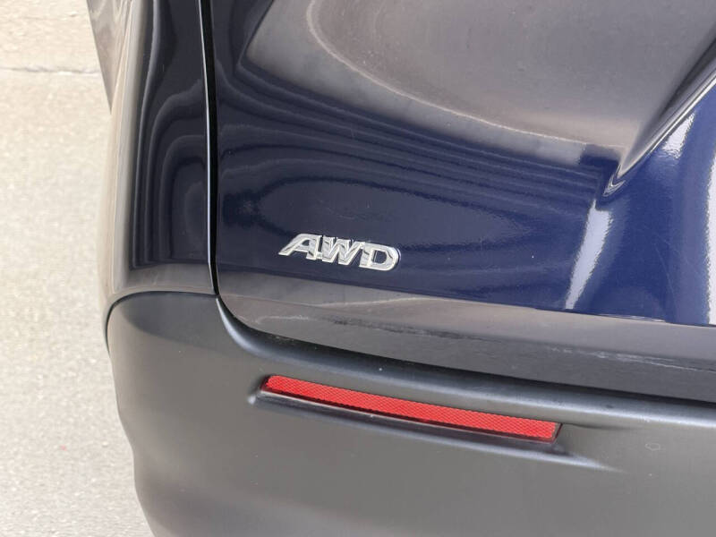 2024 Toyota Sienna LE 8-Passenger