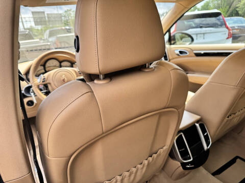 2012 Porsche Cayenne Tiptronic