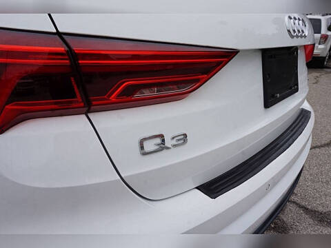 2020 Audi Q3 quattro S line Prem Plus 45 TFSI