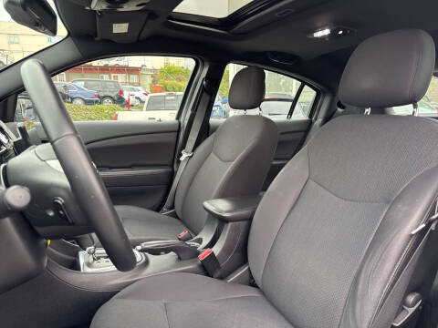 2014 Chrysler 200 Touring