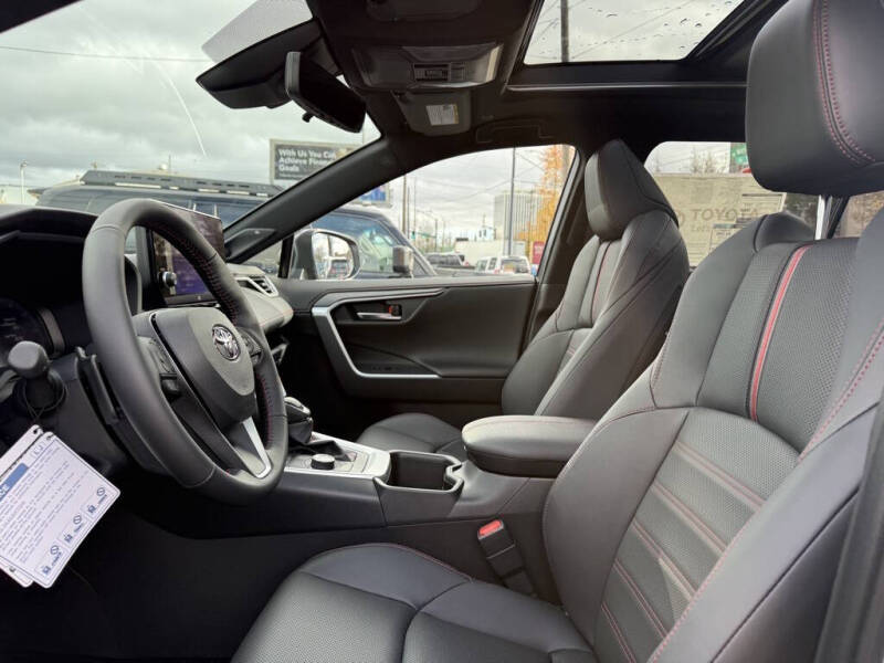 2025 Toyota RAV4 Plug-in Hybrid XSE