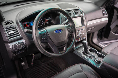 2017 Ford Explorer Sport