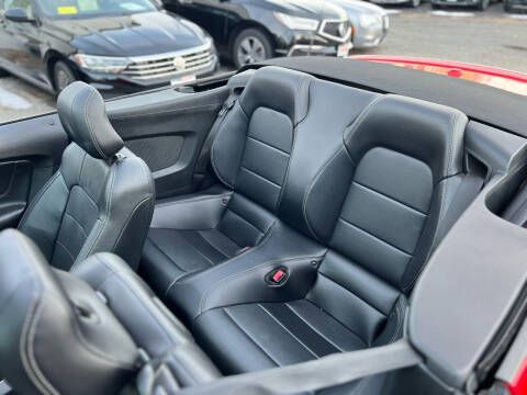 2016 Ford Mustang EcoBoost Premium