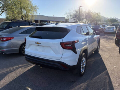 2025 Chevrolet Trax LS