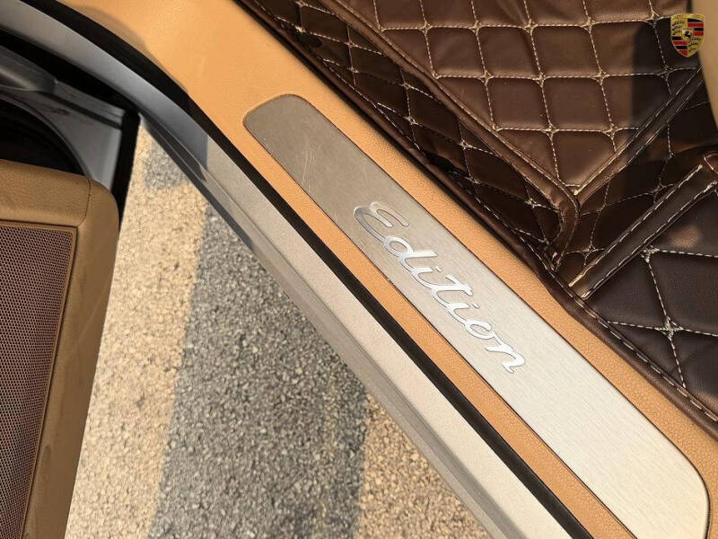 2016 Porsche Panamera