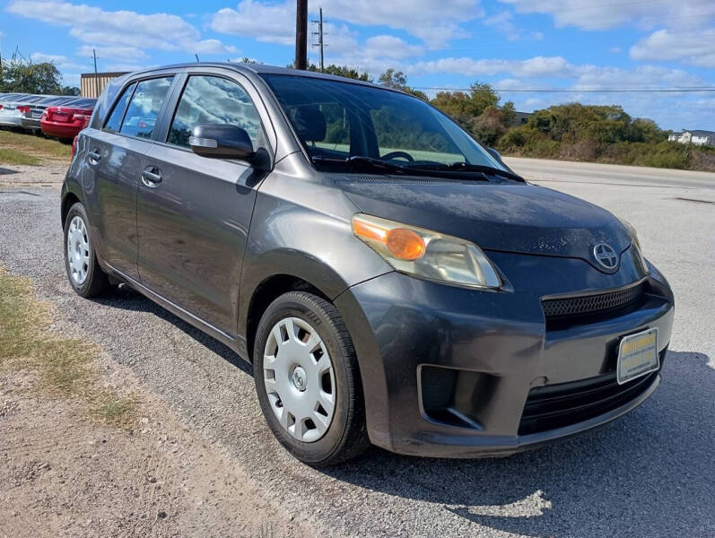 2010 Scion xD