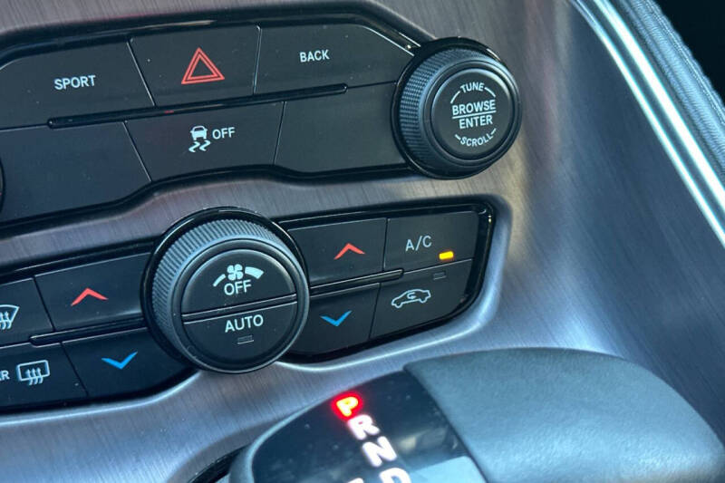 2015 Dodge Challenger