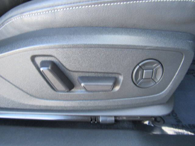 2022 Audi Q4 e-tron quattro Premium Plus 50