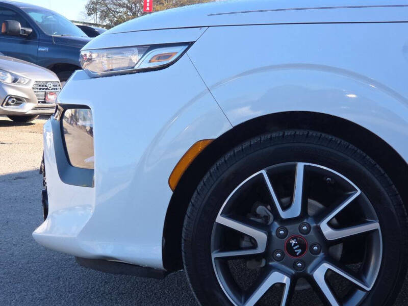 2020 Kia Soul GT-Line