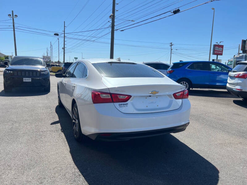 2017 Chevrolet Malibu LT