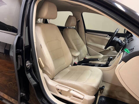 2014 Volkswagen Passat