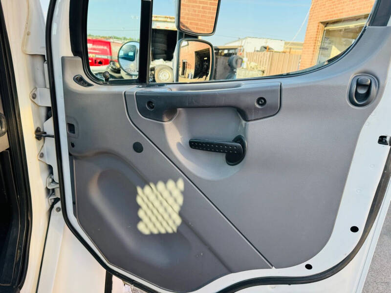 2008 Freightliner M2 106