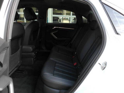 2025 Audi A3 quattro Premium 40 TFSI