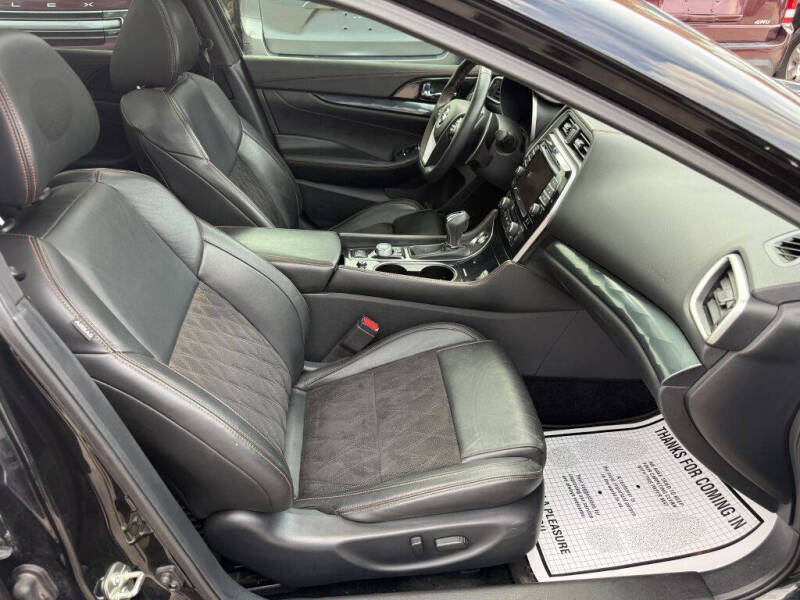 2019 Nissan Maxima